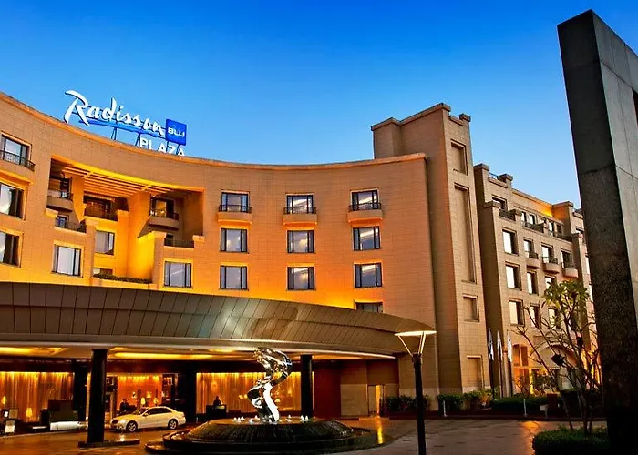 Radisson Blu Plaza Delhi Airport Hotel New Delhi
